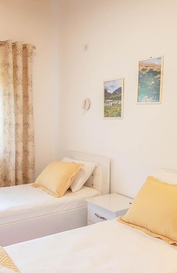 Villa Goliku Pestani Esterno foto