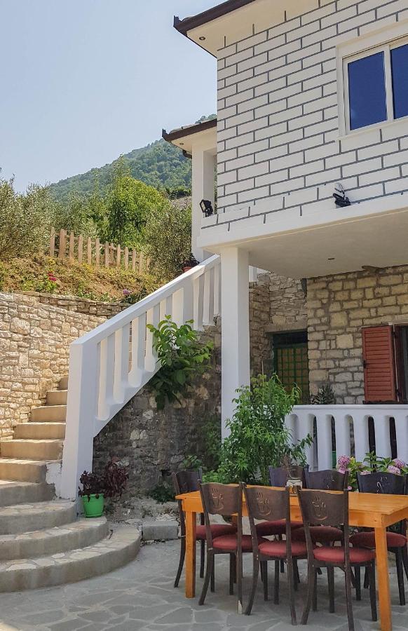 Villa Goliku Pestani Esterno foto