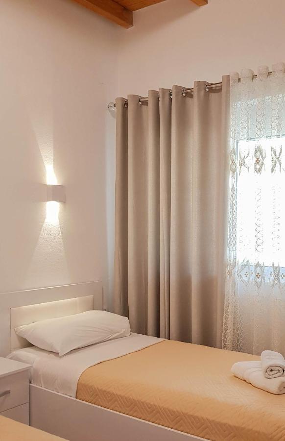 Villa Goliku Pestani Esterno foto