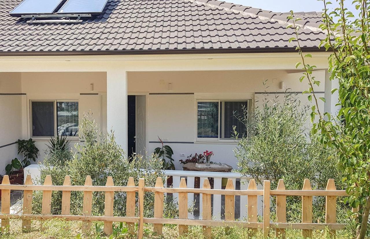 Villa Goliku Pestani Esterno foto