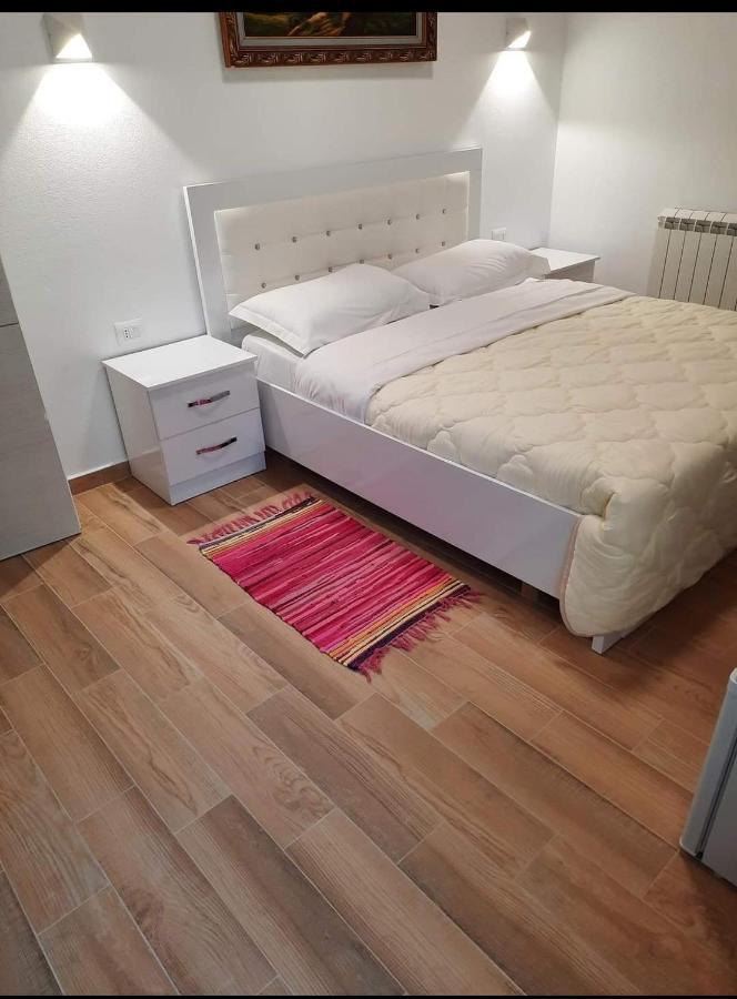 Villa Goliku Pestani Esterno foto